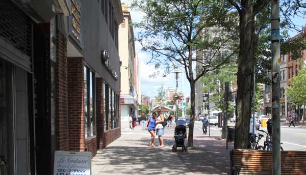 Looking north across Massachusetts Avenue, down Prospect Street, from River Street, 2010.
